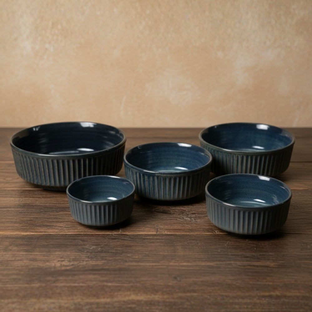 Ribbed Ceramic Serving Bowl Set of 5