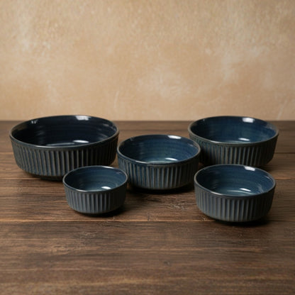 Ribbed Ceramic Serving Bowl Set of 5