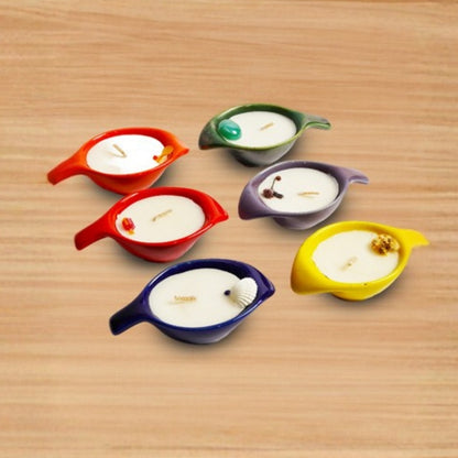 Leaf Shaped Candle Holder With Candles