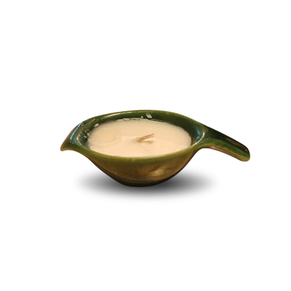 Leaf Shaped Ceramic Candle Holder with Candles